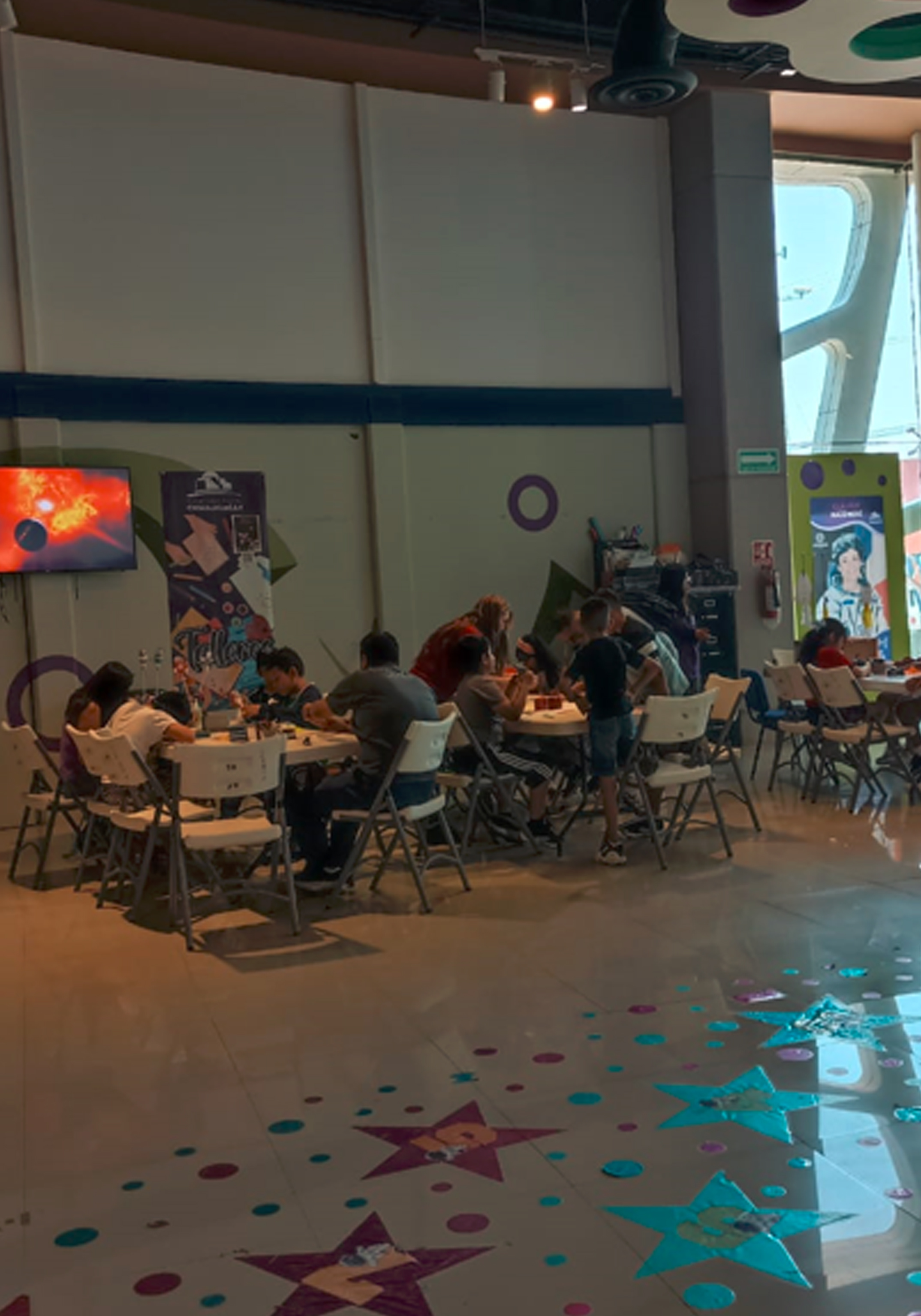 Cosmonautica-cohete-saturno-V